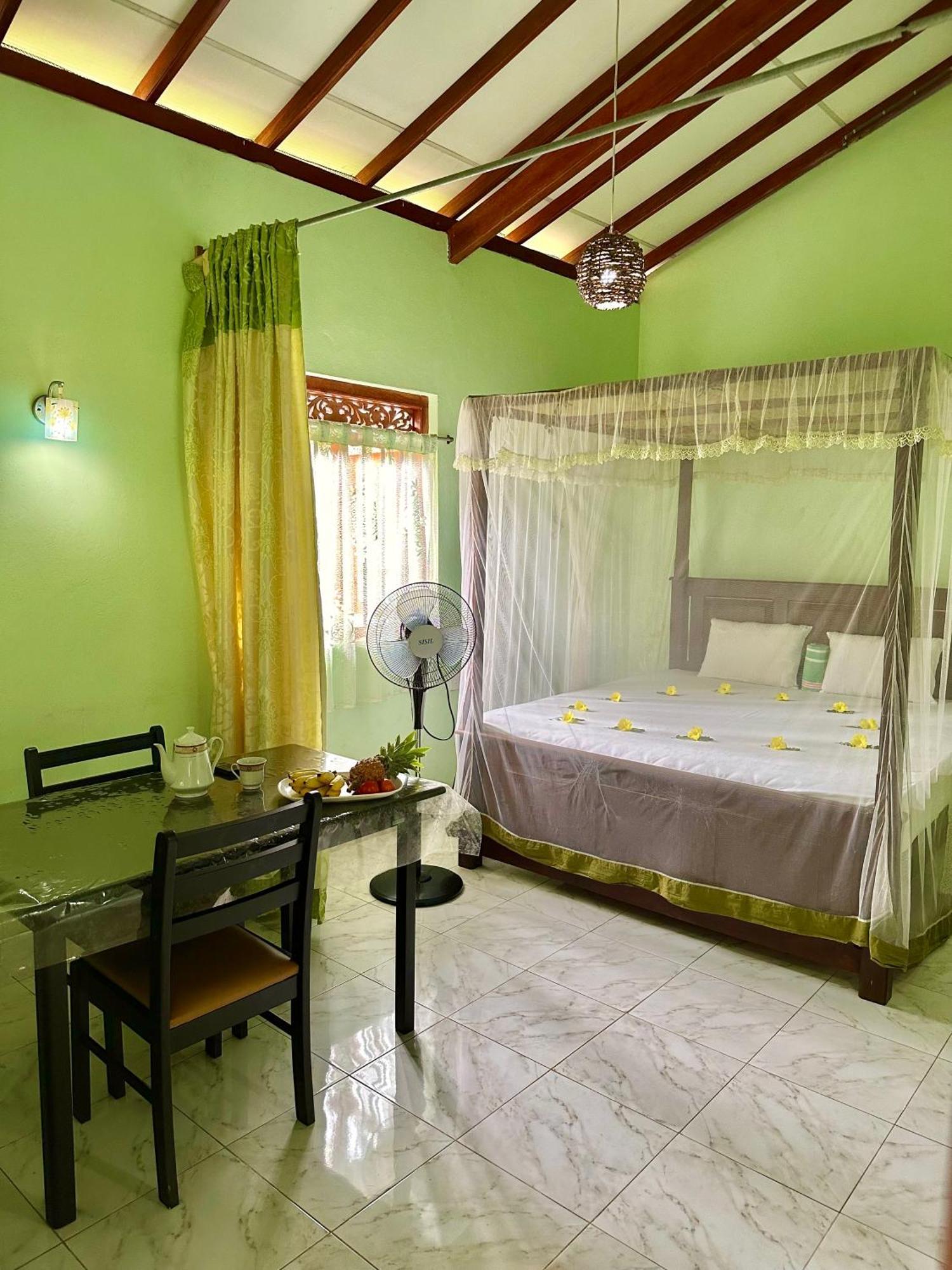 Jasmin Homestay Marakolliya Tangalle Zewnętrze zdjęcie